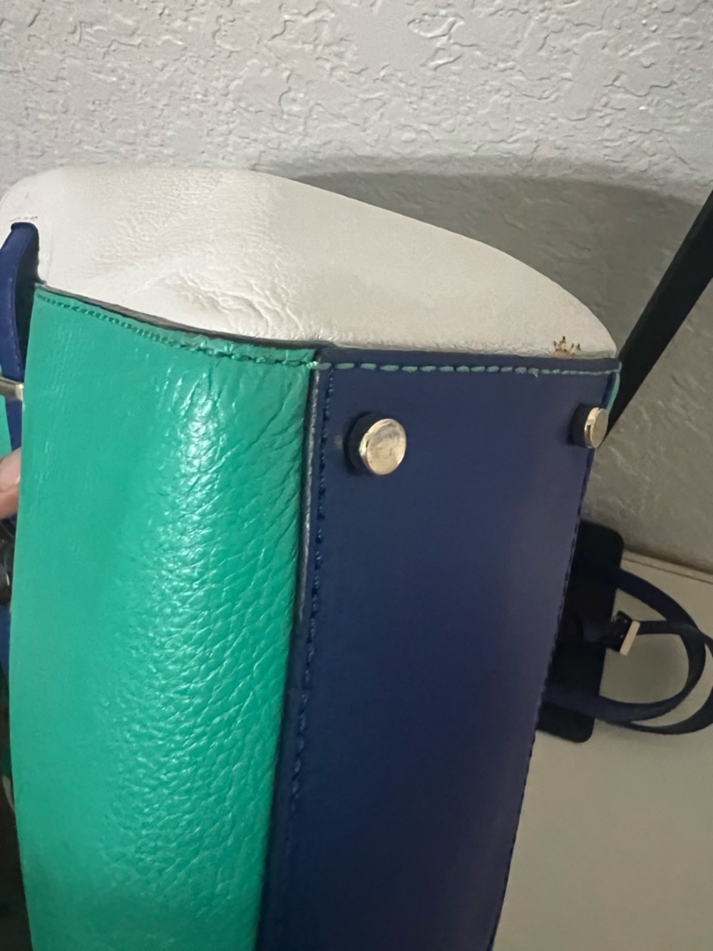 Kate Spade Houston Street Leo Bag - Picture 6 of 8
